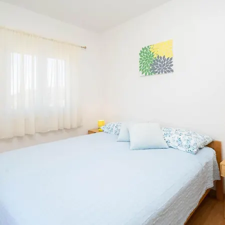 House Aria
